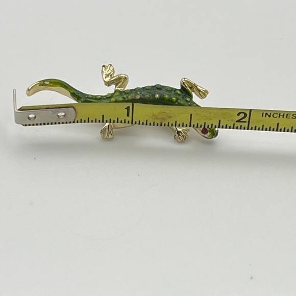 Salamander Lizard Brooch Pin Green Enamel Amphibian Red Rhinestone Eyes Vintage - Picture 5 of 5